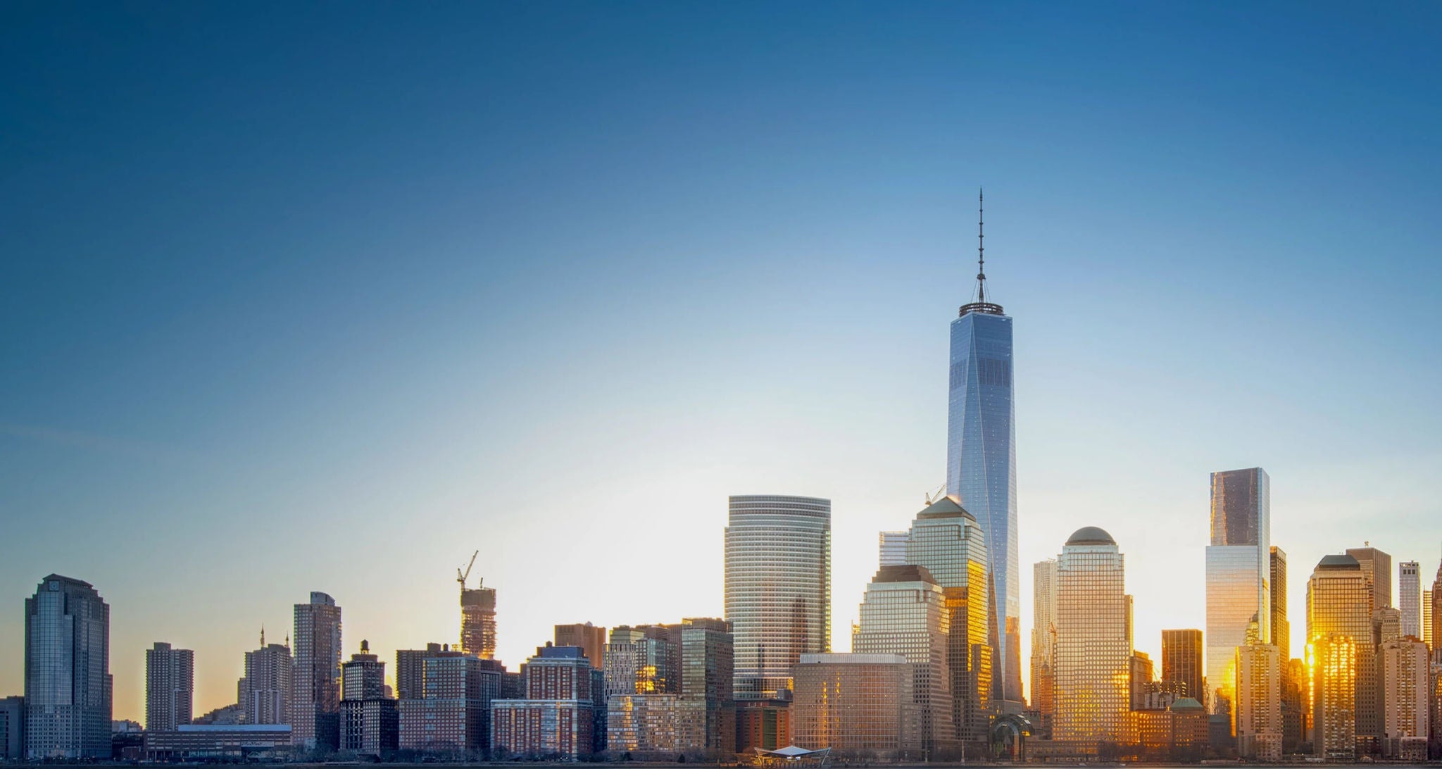 La ligne d’horizon de New York avec de nombreux gratte-ciel